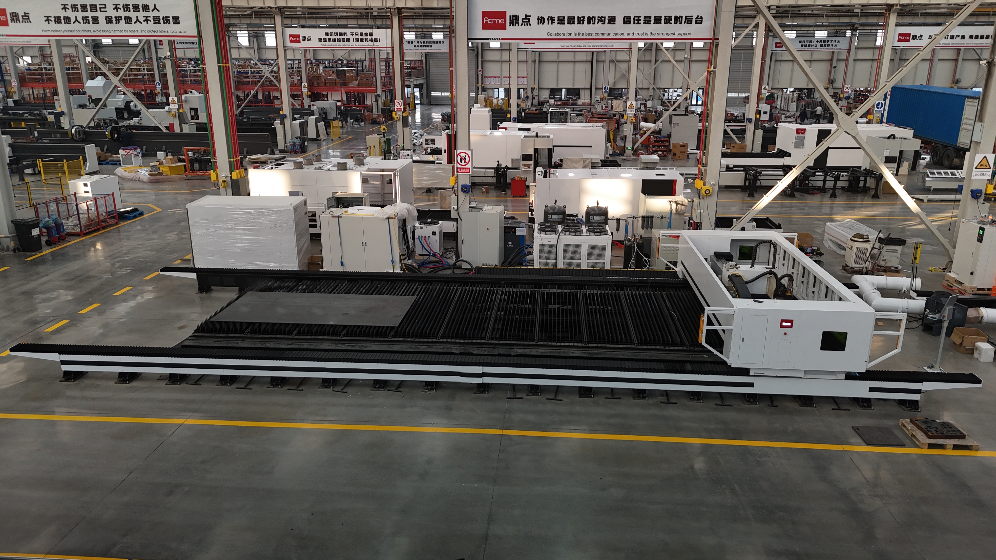 LP-12030SK Large Format Gantry Type Plate Laser Cutting Machine