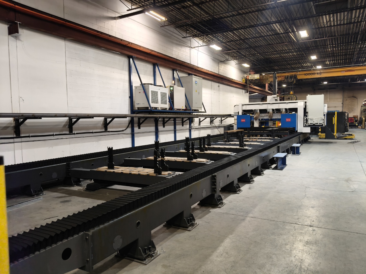 LHM-series Gantry Profile Laser Cutting Machine